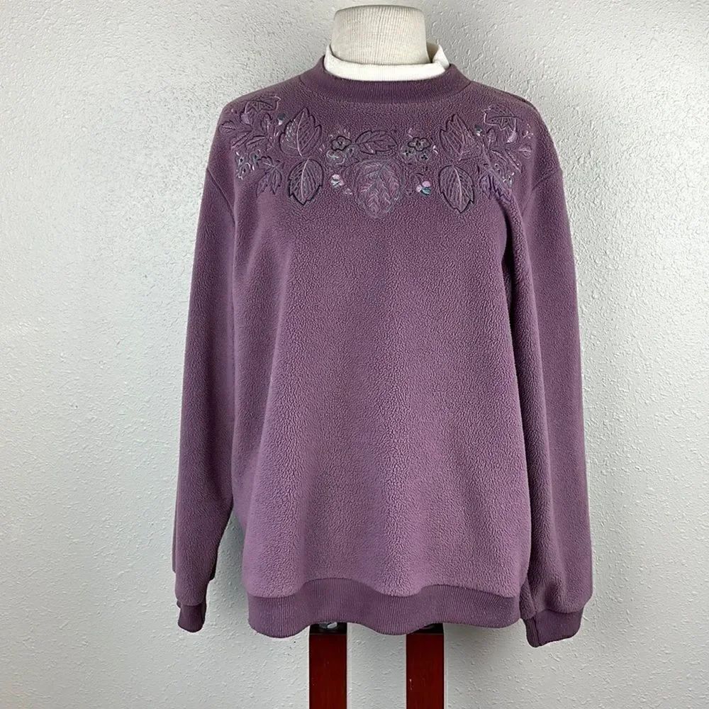 TanJay Retro Sweatshirt Size M EUC